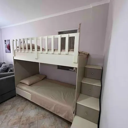 , Summer Apartment